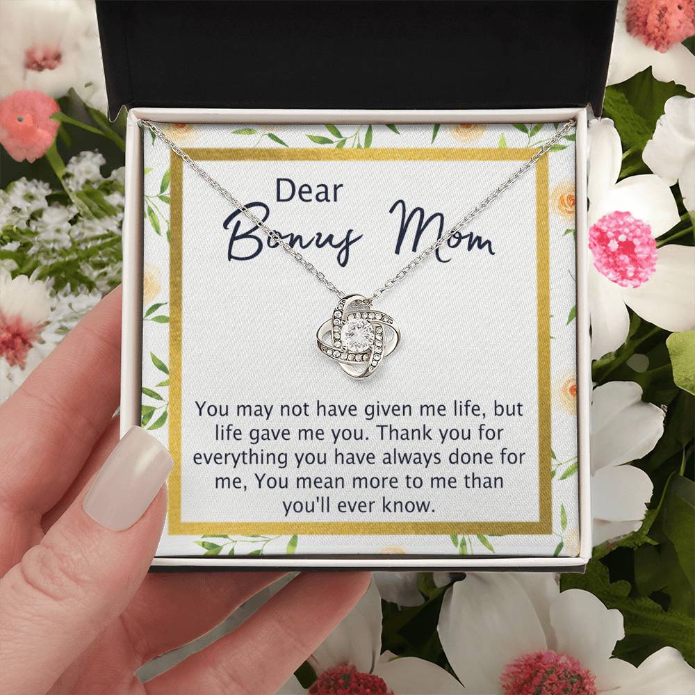 1Dear Bonus Mom Necklace, To My Bonus Mom Love Knot Necklace From Daughter, Son, Bonus Mom Gift Necklace, Daughter And Mother Love Knot Pendant Gift For Mom, Bonus Mom Gift Jewelry Gift For Women Love Knot Necklace 6323