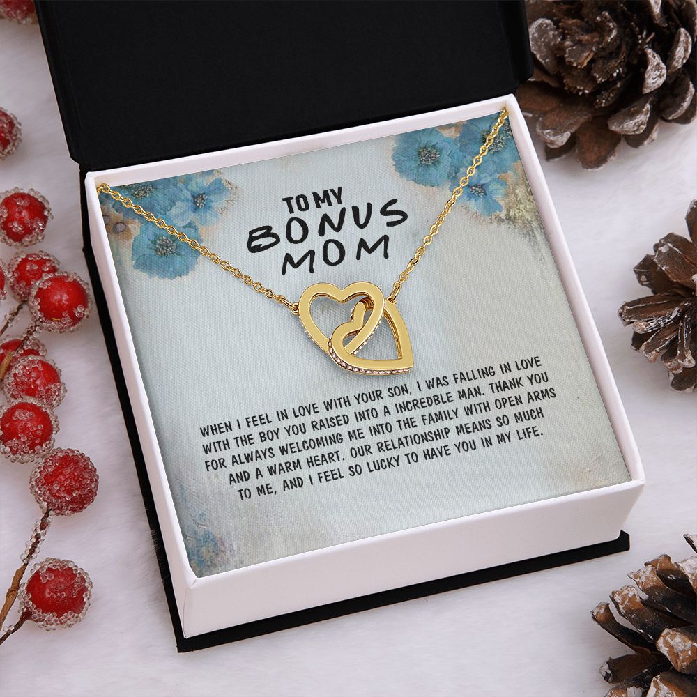 Mother Daughter Necklace as Daughter Gift from Mom, Mom Necklace as Christmas Gift for Mom from Son, Birthday Gift for Mother in Law Necklace, Bonus Mom Gifts for Step Mom Necklace4 Interlocking Hearts Necklace