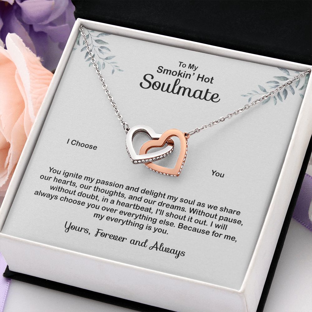To My Soulmate Necklace for Women Birthday Valentines Day Jewelry Gifts For My Wife with Message Card Box Personalized Gift Present Pendant for Future Wife Soulmate Girlfriend Love 4 Interlocking Hearts Necklace