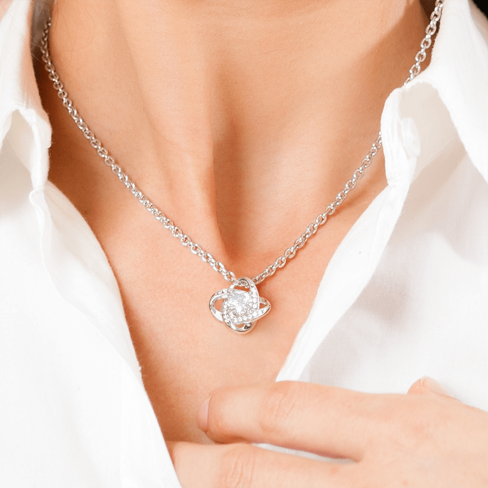 Amazing  Mom Gift Necklace, To My Amazing Mom Love Knot Necklace Gift for Mom, Thank You Mom Necklace, Sentimental Gift Necklace for Mom from Daughter To Mother Necklace Mothers Day Pendant Gift Love Knot Necklace 6323