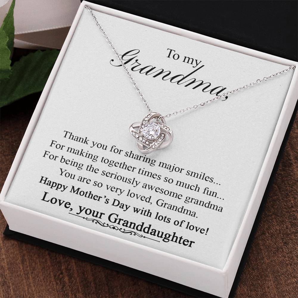 Grandma Gift Necklace From Granddaughter - To My Grandma Love Knot Necklace From Granddaughter, Grandmother Grandma Necklace from Grandchildren Granddaughter - Jewelry Gift for Nana Mimi Gigi Grammy