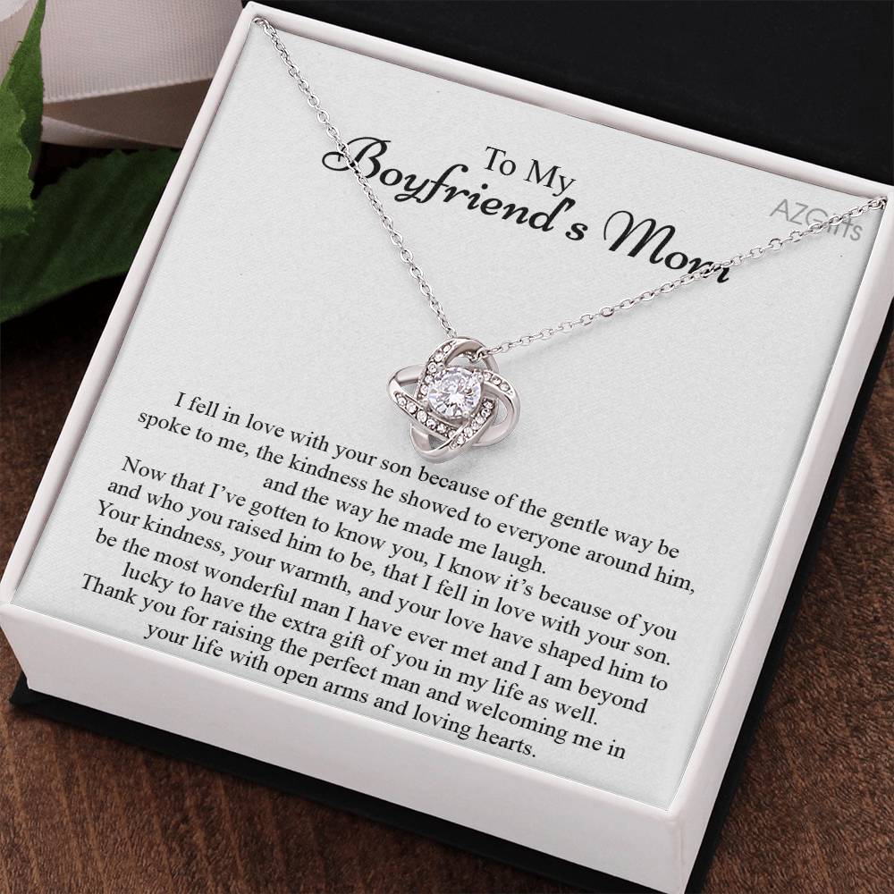 To My Boyfriend's Mom Necklace  From Girlfriend, Mother In Law Jewelry Gift For Women, Boyfriend's Mom Gift Necklace On Mother's Day Christmas Birthday Gift Jewelry Message Card And Box Gift Mother