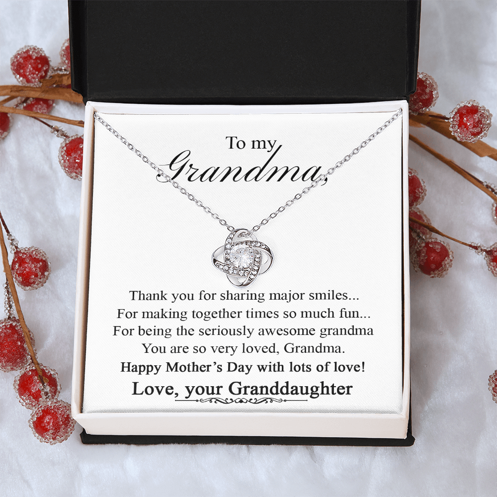 Grandma Gift Necklace From Granddaughter - To My Grandma Love Knot Necklace From Granddaughter, Grandmother Grandma Necklace from Grandchildren Granddaughter - Jewelry Gift for Nana Mimi Gigi Grammy