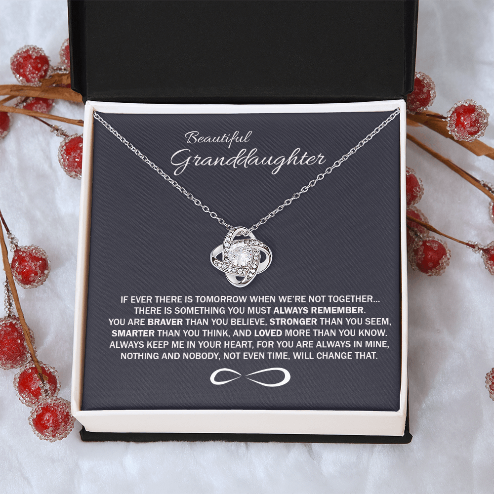 To My Beatiful Granddaughter Love Knot Necklace From Grandma - Granddaughter Gift Necklace, Pendant Keepsake Gifts For Granddaughter, Jewelry Gift For Girls On Birthday, Graduation Gift, Christmas