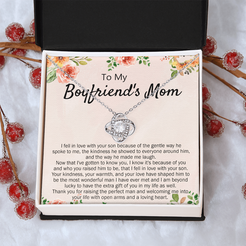To My Boyfriend's Mom Necklace From Girlfriend Mom, Mothers Day Necklace For Boyfriends Mom From Girlfriend, Presents for Mom Necklace for Women, Necklace For Christmas, Birthday Gift Anniversary