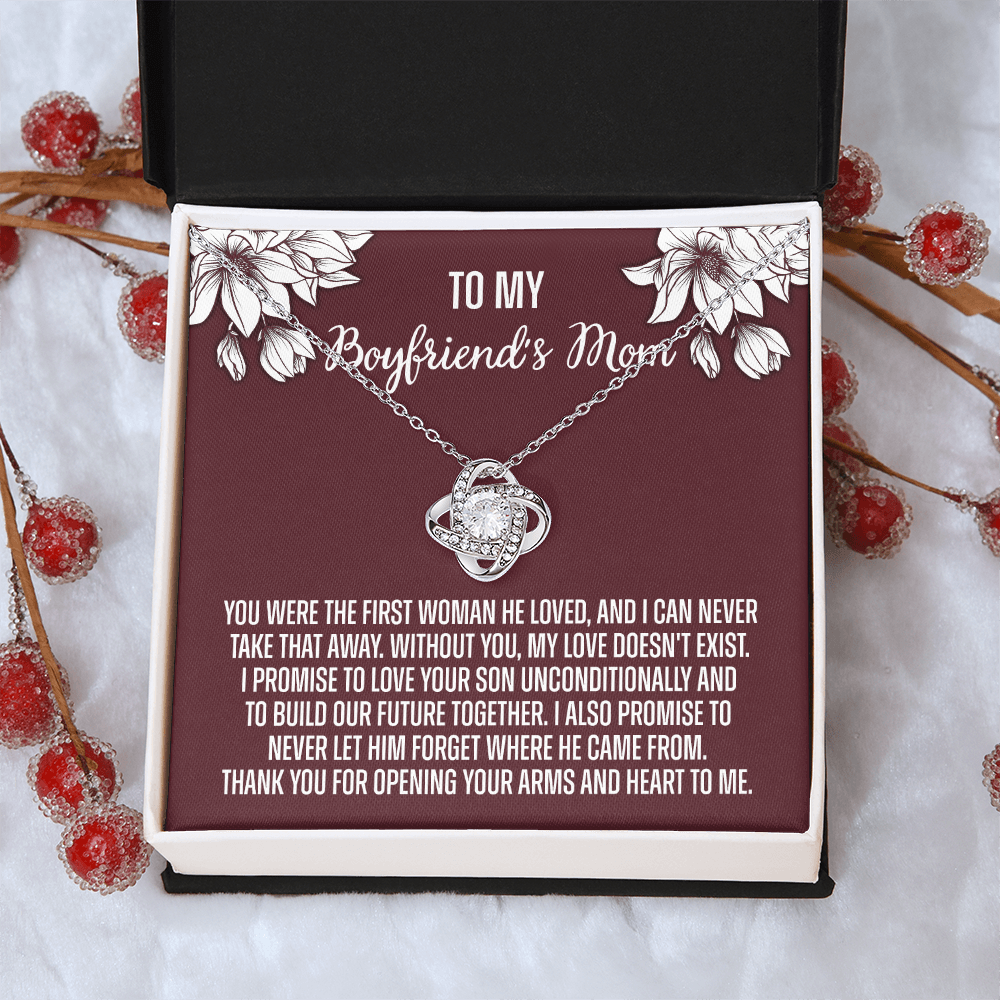 To My Boyfriend's Mom Necklace From Girlfriend, Personalized Gifts For Mother-In-Law, Gift Necklace For Boyfriend's Mom, Presents For Mom Necklace For Women, Mothers Day Necklace For Boyfriends Mom