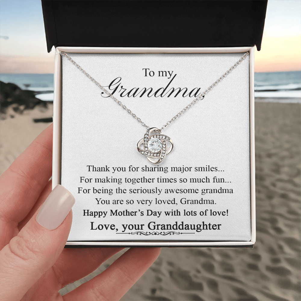Grandma Gift Necklace From Granddaughter - To My Grandma Love Knot Necklace From Granddaughter, Grandmother Grandma Necklace from Grandchildren Granddaughter - Jewelry Gift for Nana Mimi Gigi Grammy