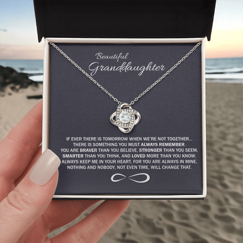 To My Beatiful Granddaughter Love Knot Necklace From Grandma - Granddaughter Gift Necklace, Pendant Keepsake Gifts For Granddaughter, Jewelry Gift For Girls On Birthday, Graduation Gift, Christmas