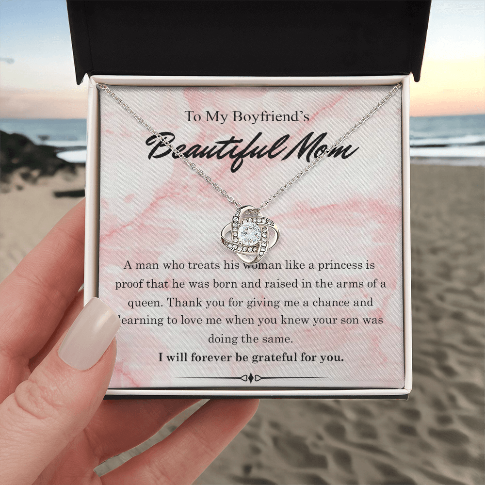 To My Boyfriends Beautiful Mom Necklace From Girlfriend, Gift Necklace For Boyfriend's Mom Jewelry For Mom On Mothers Day For Boyfriend Mom, Boyfriend's Mom Christmas Necklace Gift for Bf Mom
