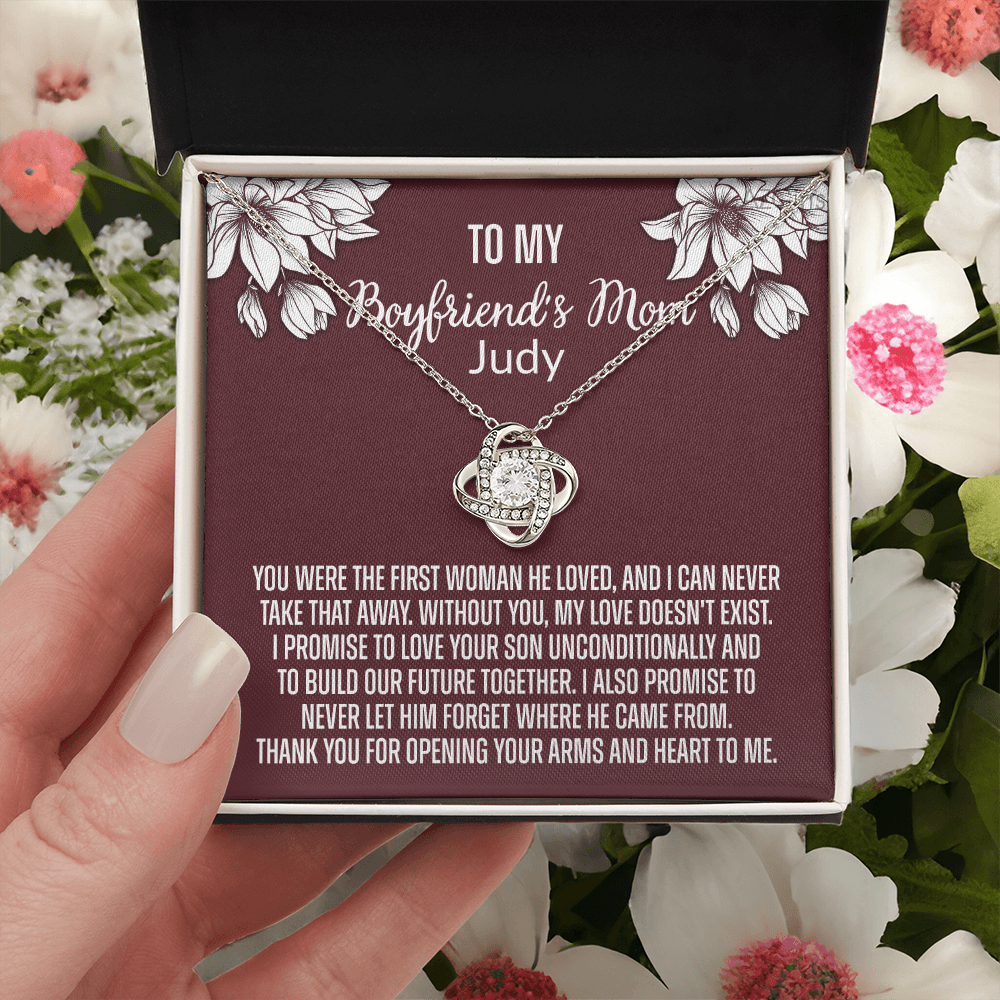 To My Boyfriend's Mom Necklace From Girlfriend, Personalized Gifts For Mother-In-Law, Gift Necklace For Boyfriend's Mom, Presents For Mom Necklace For Women, Mothers Day Necklace For Boyfriends Mom