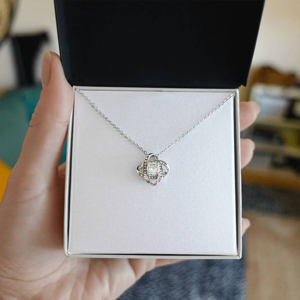 To My Mom Necklace From Daughter, Birthday Gift For Mom, Mother's Day Necklace Gift For Mom, Love Knot Pendant Gift For Mom, Meaningful Mom Gift Necklace, Daughter And Mother Jewelry Gift For Women