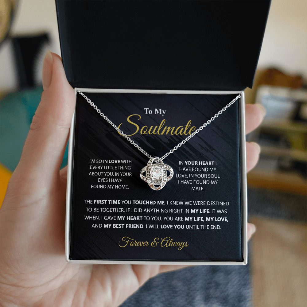 To My Soulmate Gift Necklace From Husband, Boyfriend, Valentines Gift Necklace For To My Wife Love Knot Necklace for Her Romantic Soulmate Gift Necklace, Girlfriend Gifts Necklace Message Card