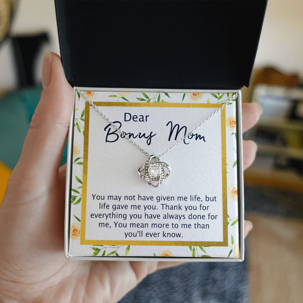 To My Bonus Mom From Bonus Daughter, Mother Daughter Necklace Gift For Her, Thank You For Everything Dear Bonus Mom, Step Mom Gift Necklace On Mother's Day, Anniversary, Birthday, Jewelry For Women