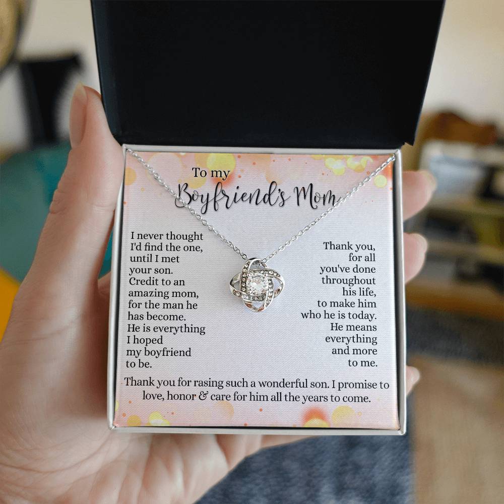 To My Boyfriends Mom Necklace From Girlfriend, Mother's Day Necklace Gift for Bf Mom, Presents for Mom Necklace for Women, Boyfriend's Mom Gift Necklace On Birthday Gift Anniversary, Christmas