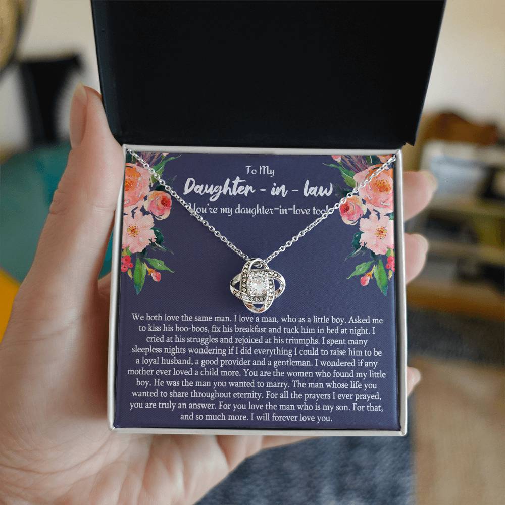 Daughter in Law Gifts Necklace From Mother in Law To My Bonus Daughter in Law Pendant From Mom, Mother Jewelry with Message Card and Gift Box Surprise Gift for Daughter in Law, Daughter in Law Gift