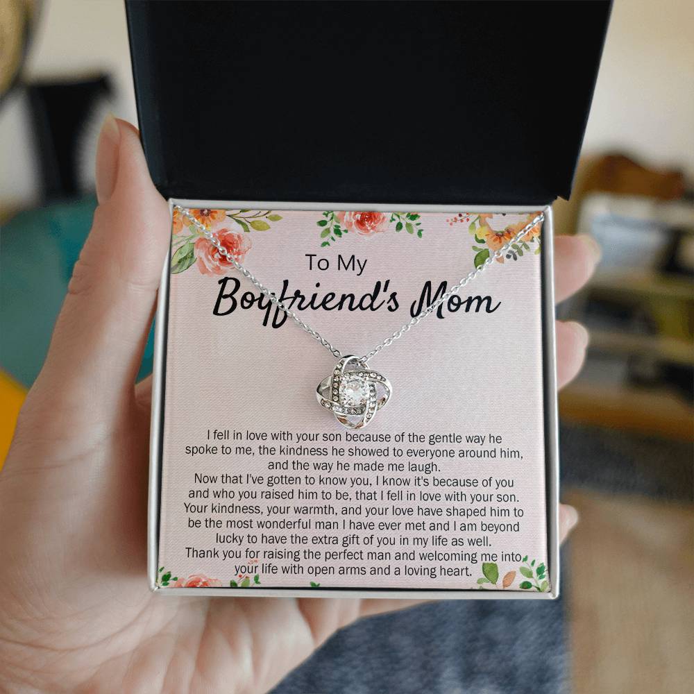 To My Boyfriend's Mom Necklace From Girlfriend Mom, Mothers Day Necklace For Boyfriends Mom From Girlfriend, Presents for Mom Necklace for Women, Necklace For Christmas, Birthday Gift Anniversary