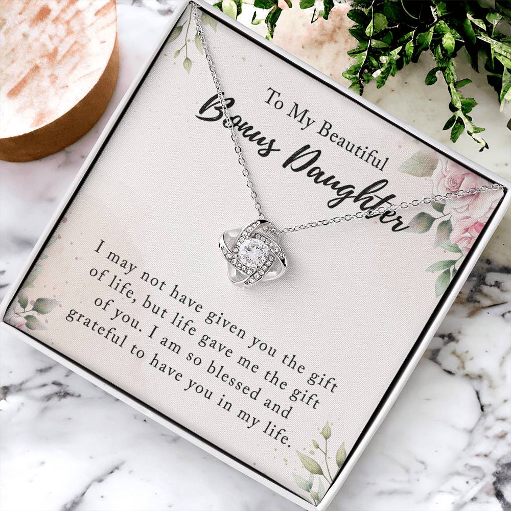 Personalized Gift Necklace - To My Beautiful Bonus Daughter Love Knot Necklace From Mom And Dad, Step daughter Necklace, Adopted daughter in law gift Jewelry Gift For Girls, Little Girls