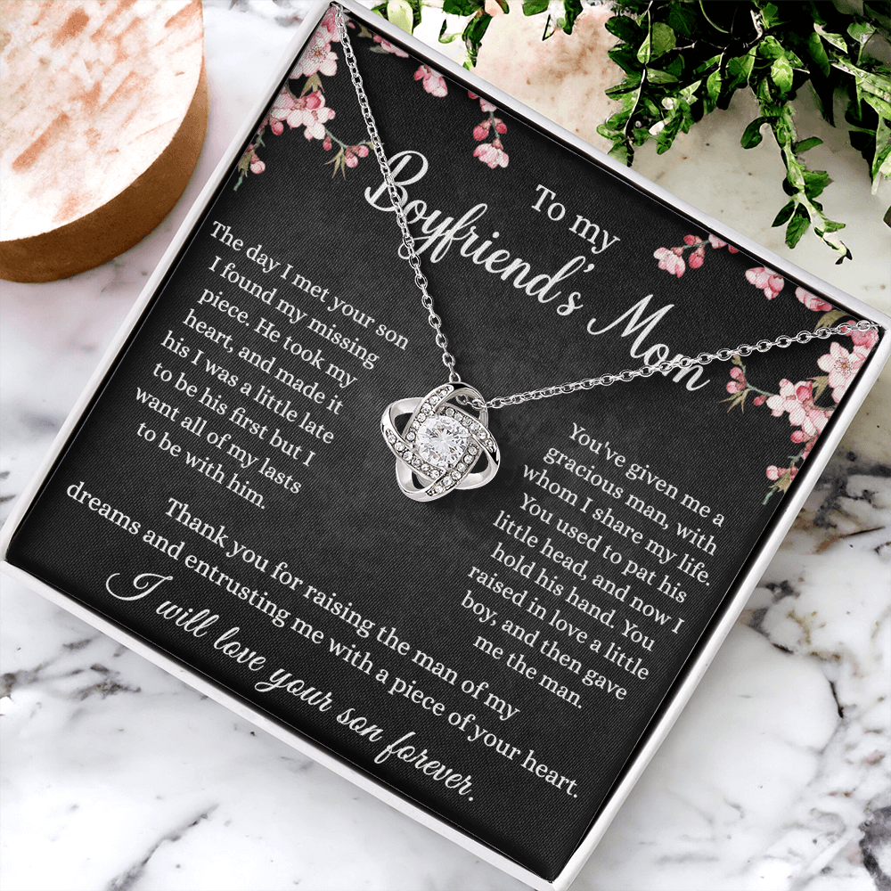To My Boyfriend's Mom Necklace From Girlfriend, With Message Card And Box Gift For Her, Boyfriends Mom Gift Necklace, Gift for Bf Mom, Mothers Day Necklace For Boyfriends Mom From Girlfriend