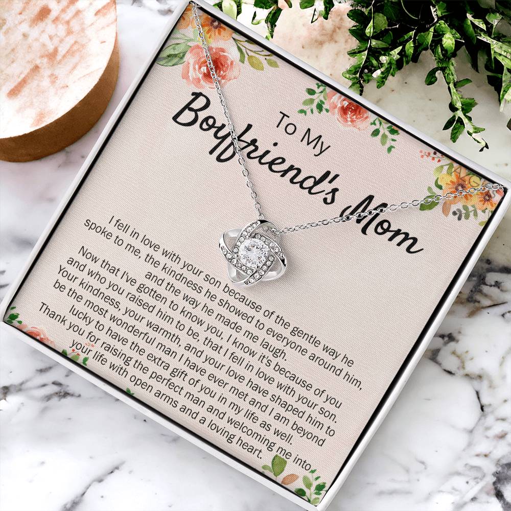 To My Boyfriend's Mom Necklace From Girlfriend Mom, Mothers Day Necklace For Boyfriends Mom From Girlfriend, Presents for Mom Necklace for Women, Necklace For Christmas, Birthday Gift Anniversary