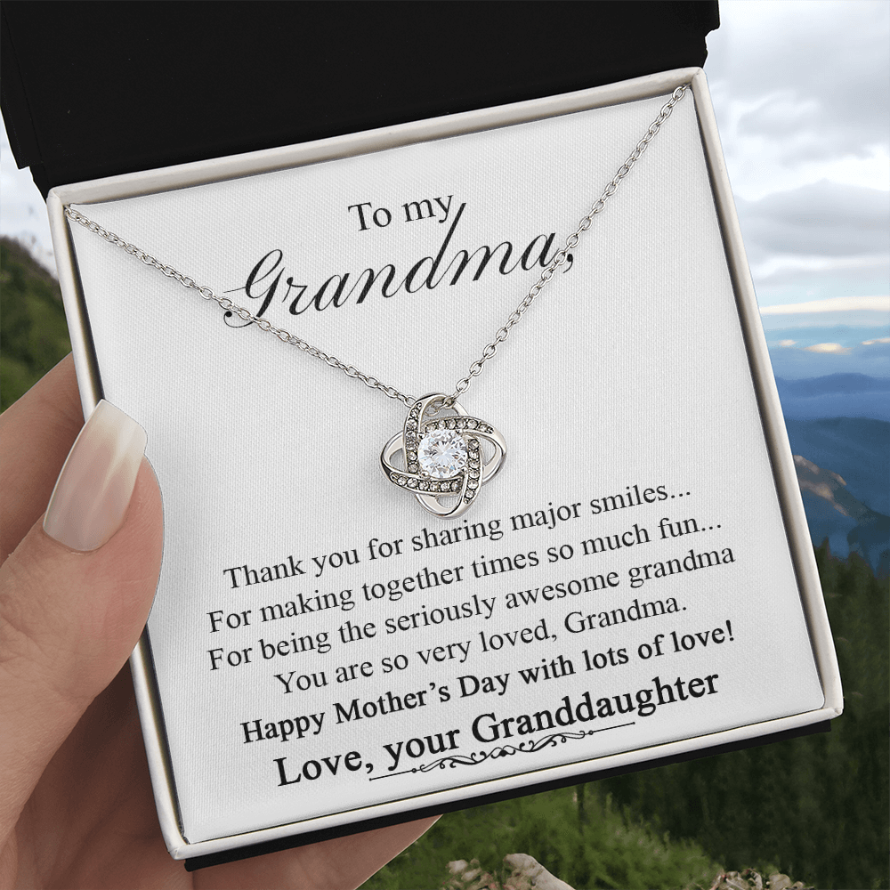 Grandma Gift Necklace From Granddaughter - To My Grandma Love Knot Necklace From Granddaughter, Grandmother Grandma Necklace from Grandchildren Granddaughter - Jewelry Gift for Nana Mimi Gigi Grammy