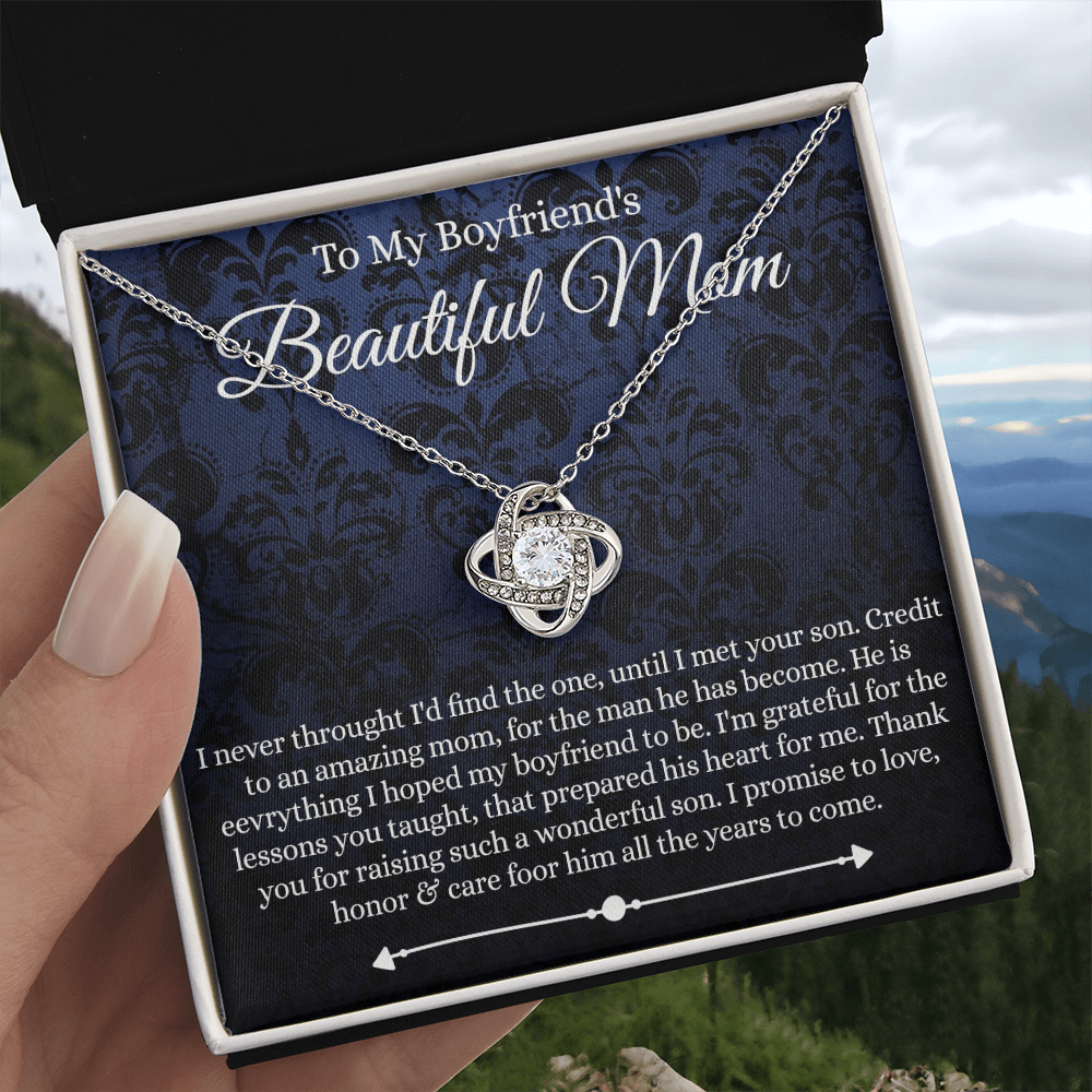 To My Boyfriend's Mom Necklace From Girlfriends, With Message Card And Box Gift For Boyfriends Mom Gift Necklace, Presents for Mom Necklace for Women, Mother's Day Necklace For Her On Mothers Day