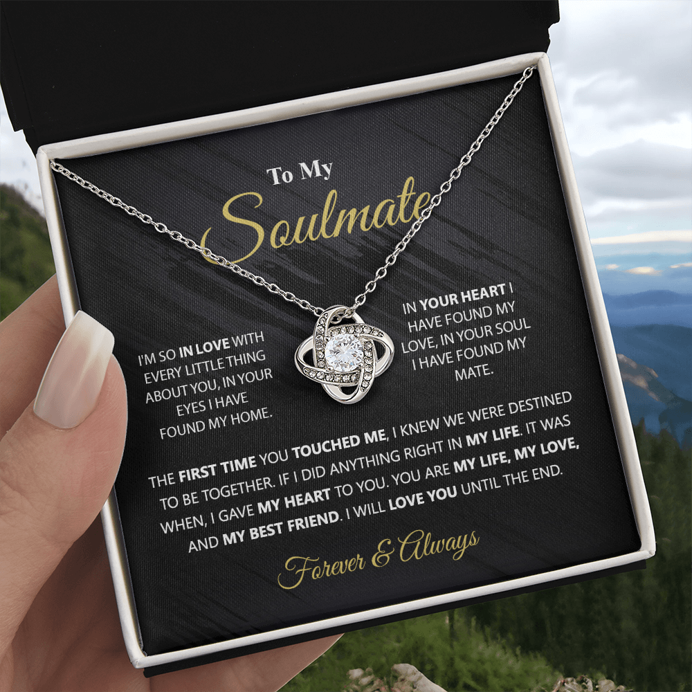 To My Soulmate Gift Necklace From Husband, Boyfriend, Valentines Gift Necklace For To My Wife Love Knot Necklace for Her Romantic Soulmate Gift Necklace, Girlfriend Gifts Necklace Message Card
