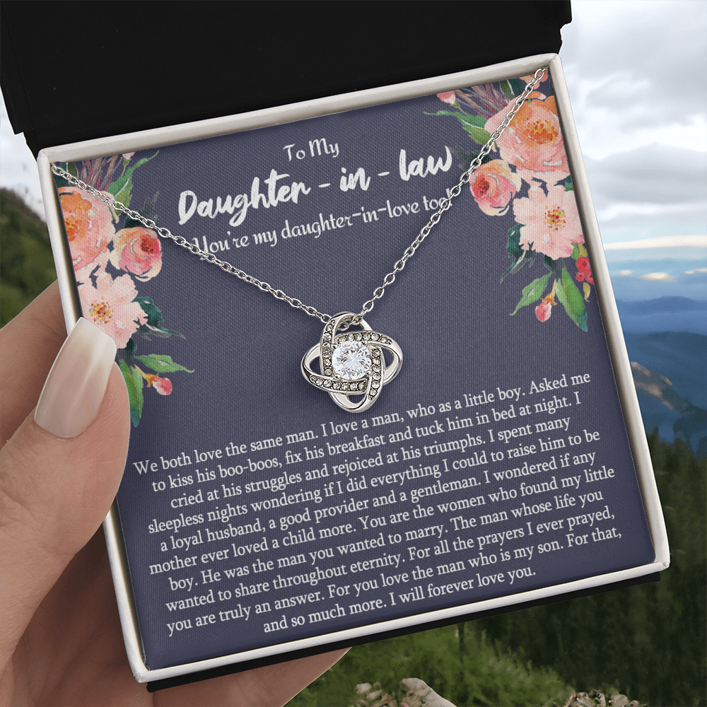 Daughter in Law Gifts Necklace From Mother in Law To My Bonus Daughter in Law Pendant From Mom, Mother Jewelry with Message Card and Gift Box Surprise Gift for Daughter in Law, Daughter in Law Gift