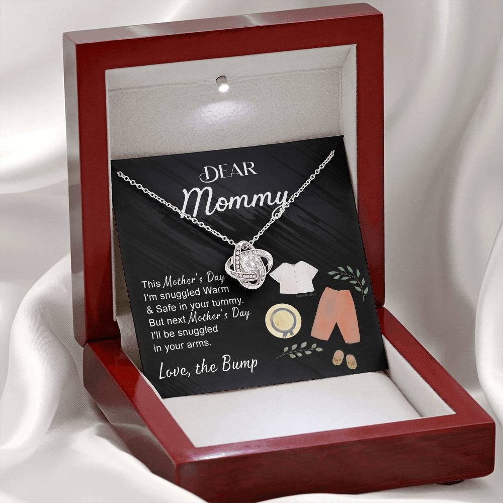 Dea Mommy Necklace, Mothers Day Gifts for Pregnant Wife, Happy Mothers Day Love Knot Necklace, Gift Necklace for Moms to Be, Mother To Be Mothers Day Pendant Gift, To My Mommy Necklace from Bump