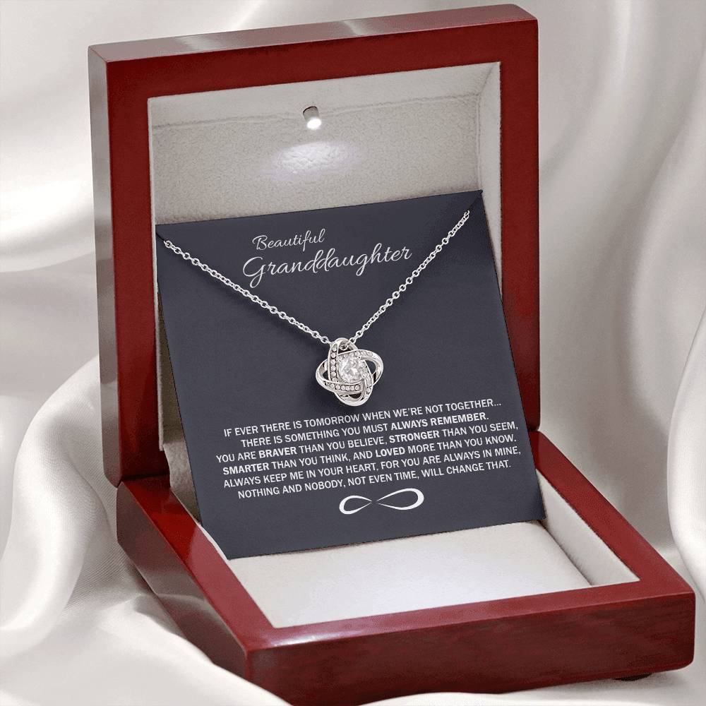 To My Beatiful Granddaughter Love Knot Necklace From Grandma - Granddaughter Gift Necklace, Pendant Keepsake Gifts For Granddaughter, Jewelry Gift For Girls On Birthday, Graduation Gift, Christmas