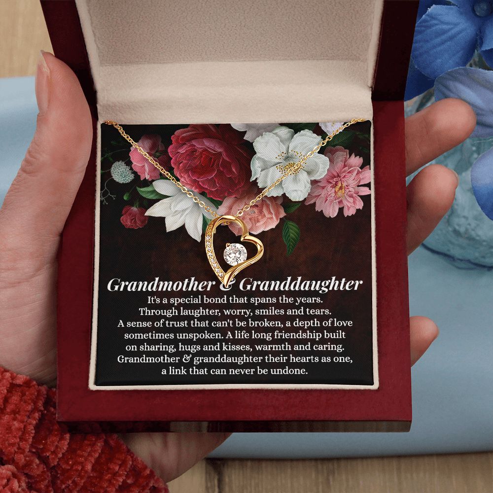 To My Grandma Necklace, Gift for Grandmother Necklace, Mothers Day Gift For Grandma Nana, Grandma Jewelry From Grandchildren GrandKids , Jewelry Box Gift For Grandma Grandmother11 Forever Love Necklace