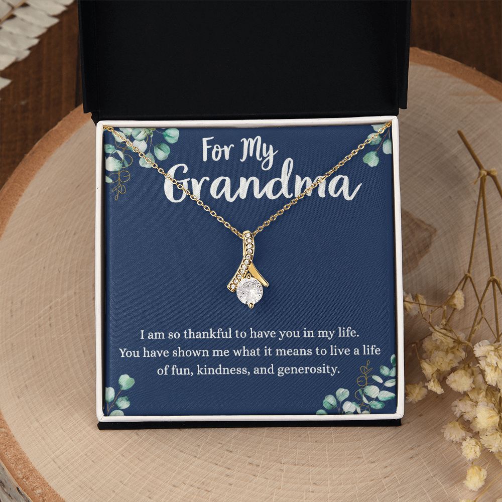 To My Grandma Necklace, Gift for Grandmother Necklace, Mothers Day Gift For Grandma Nana, Grandma Jewelry From Grandchildren GrandKids , Jewelry Box Gift For Grandma Grandmother4 Alluring Beauty Necklace