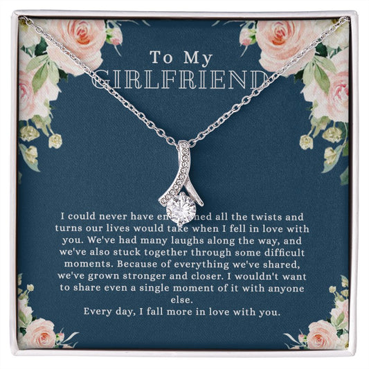 To My Girlfriend Necklace from Boyfriend, Personalized Necklace for Women, Luxury Necklace for Girlfriend, Wedding Anniversary Present For Her, Girlfriend Gift Jewelry Christmas Birthday Gift4 Alluring Beauty Necklace