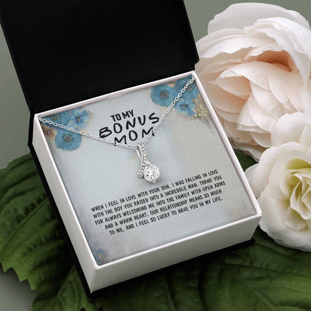 Mother Daughter Necklace as Daughter Gift from Mom, Mom Necklace as Christmas Gift for Mom from Son, Birthday Gift for Mother in Law Necklace, Bonus Mom Gifts for Step Mom Necklace4 Alluring Beauty Necklace