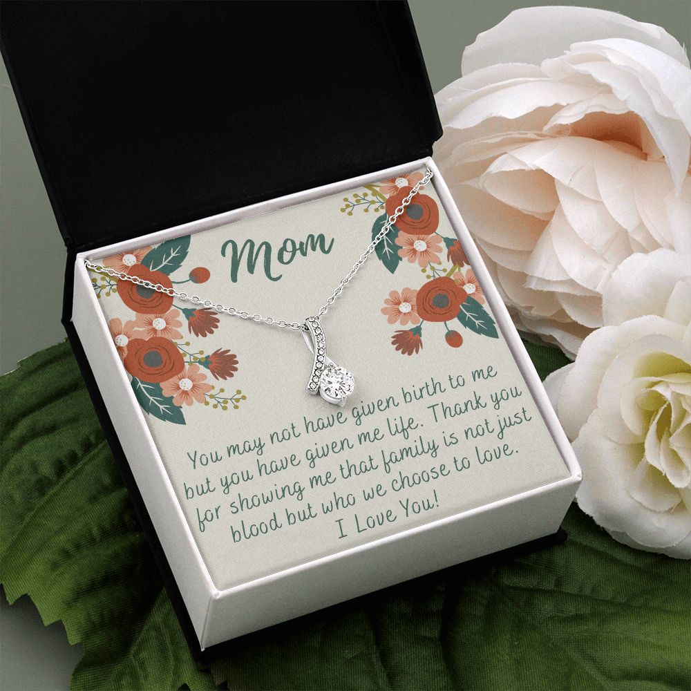 To My Mom Love Knot Necklace Gift for Stepmom Birthday Present Idea for Mother Alluring Beauty Necklace
