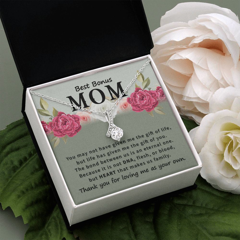 Mother Daughter Necklace as Daughter Gift from Mom, Mom Necklace as Christmas Gift for Mom from Son, Birthday Gift for Mother in Law Necklace, Bonus Mom Gifts for Step Mom Necklace2 Alluring Beauty Necklace
