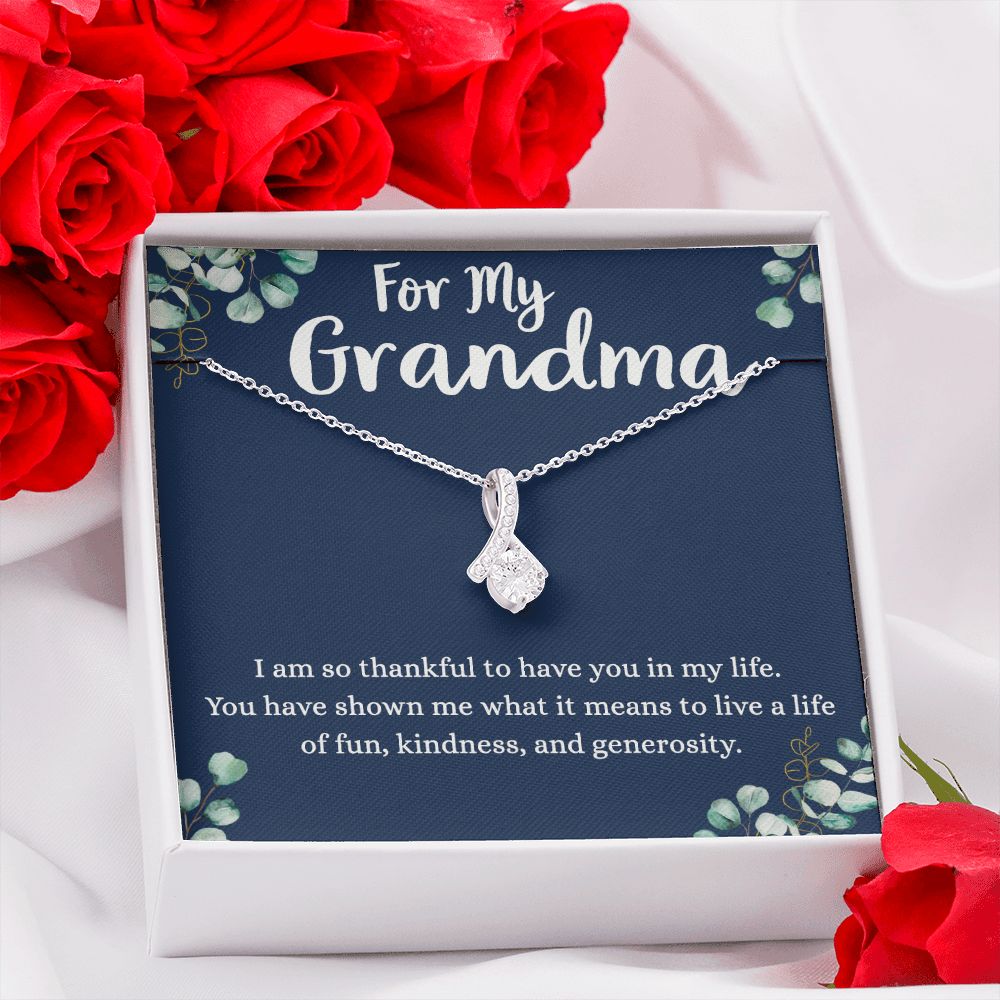 To My Grandma Necklace, Gift for Grandmother Necklace, Mothers Day Gift For Grandma Nana, Grandma Jewelry From Grandchildren GrandKids , Jewelry Box Gift For Grandma Grandmother4 Alluring Beauty Necklace