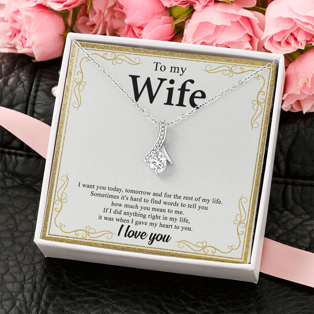 To My Wife Alluring Love Necklace Gift for Wife Valentines Day Gift for Her Alluring Beauty Necklace