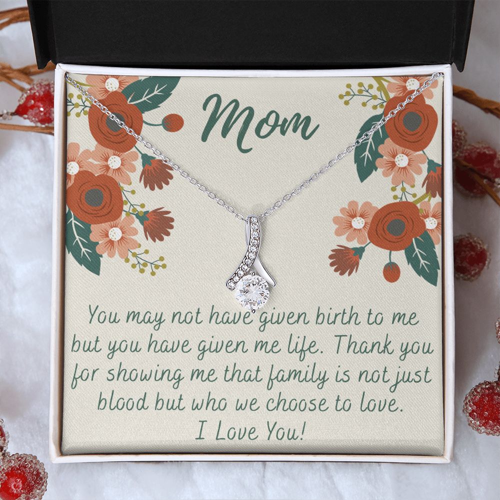 To My Mom Love Knot Necklace Gift for Stepmom Birthday Present Idea for Mother Alluring Beauty Necklace