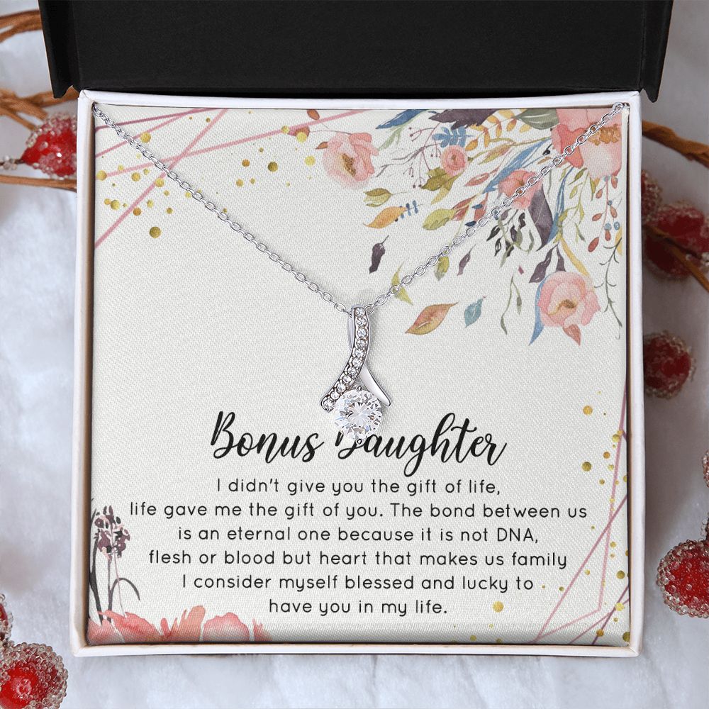 Bonus Daughter Gifts From Stepdad, Step Daughter Gifts From Stepmom, Stepdaughter Gifts From Stepdad, Father Stepdaughter Necklace, To My Bonus Daughter Necklaces, Christmas Gifts For Bonus2 Alluring Beauty Necklace