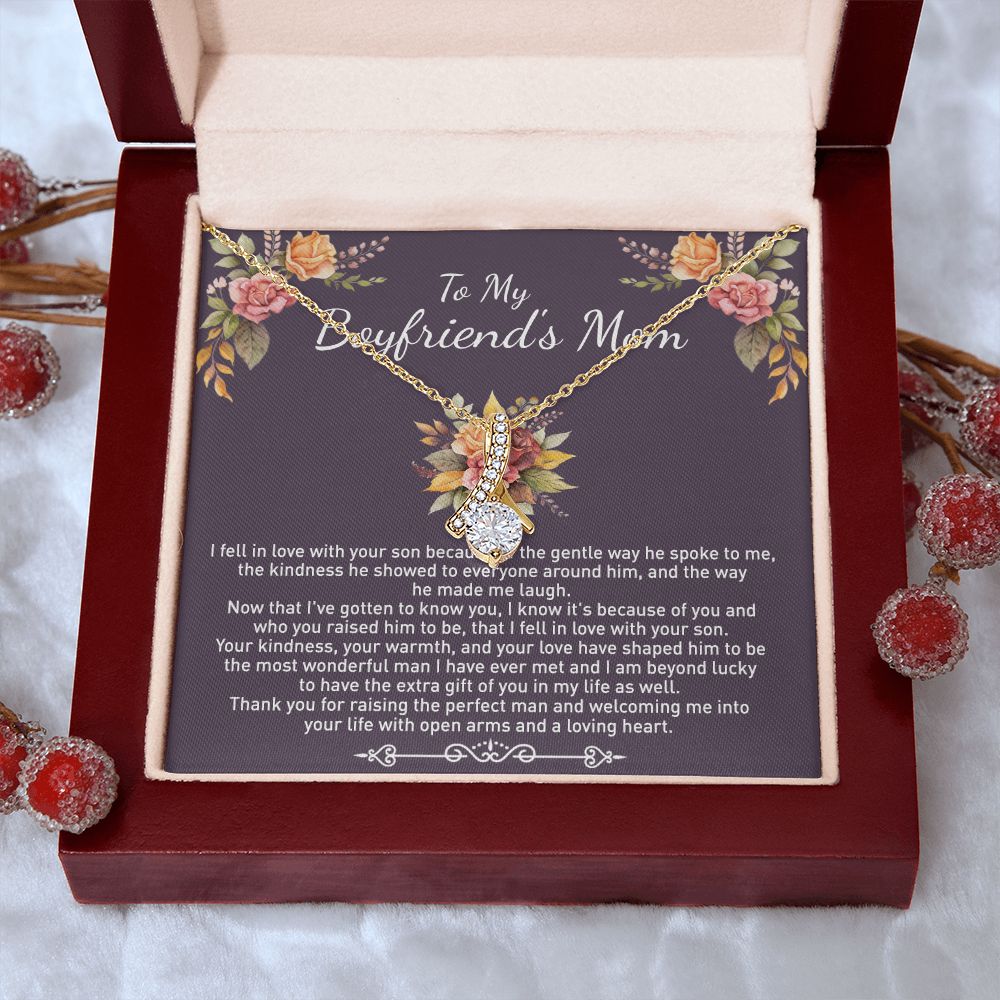 TO2E3E~1 Alluring Beauty Necklace