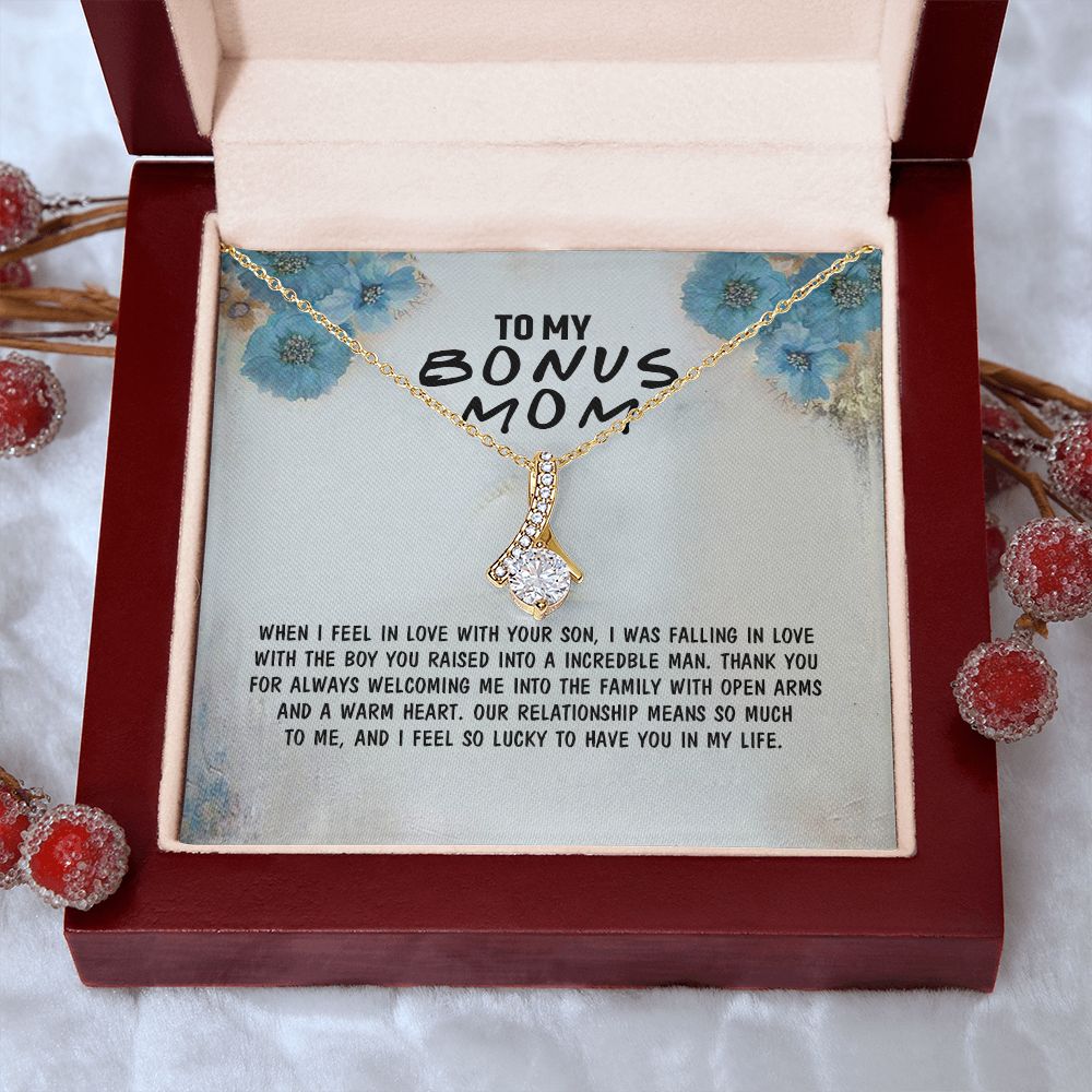 Mother Daughter Necklace as Daughter Gift from Mom, Mom Necklace as Christmas Gift for Mom from Son, Birthday Gift for Mother in Law Necklace, Bonus Mom Gifts for Step Mom Necklace4 Alluring Beauty Necklace
