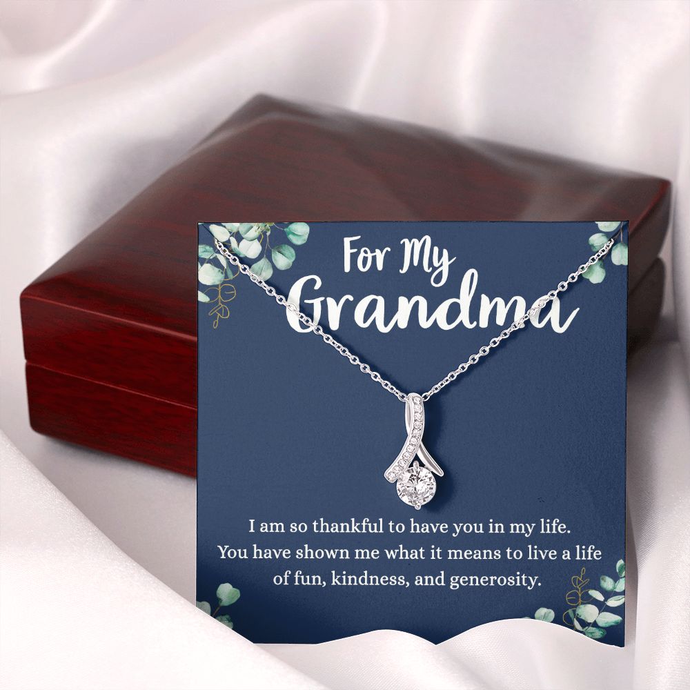 To My Grandma Necklace, Gift for Grandmother Necklace, Mothers Day Gift For Grandma Nana, Grandma Jewelry From Grandchildren GrandKids , Jewelry Box Gift For Grandma Grandmother4 Alluring Beauty Necklace