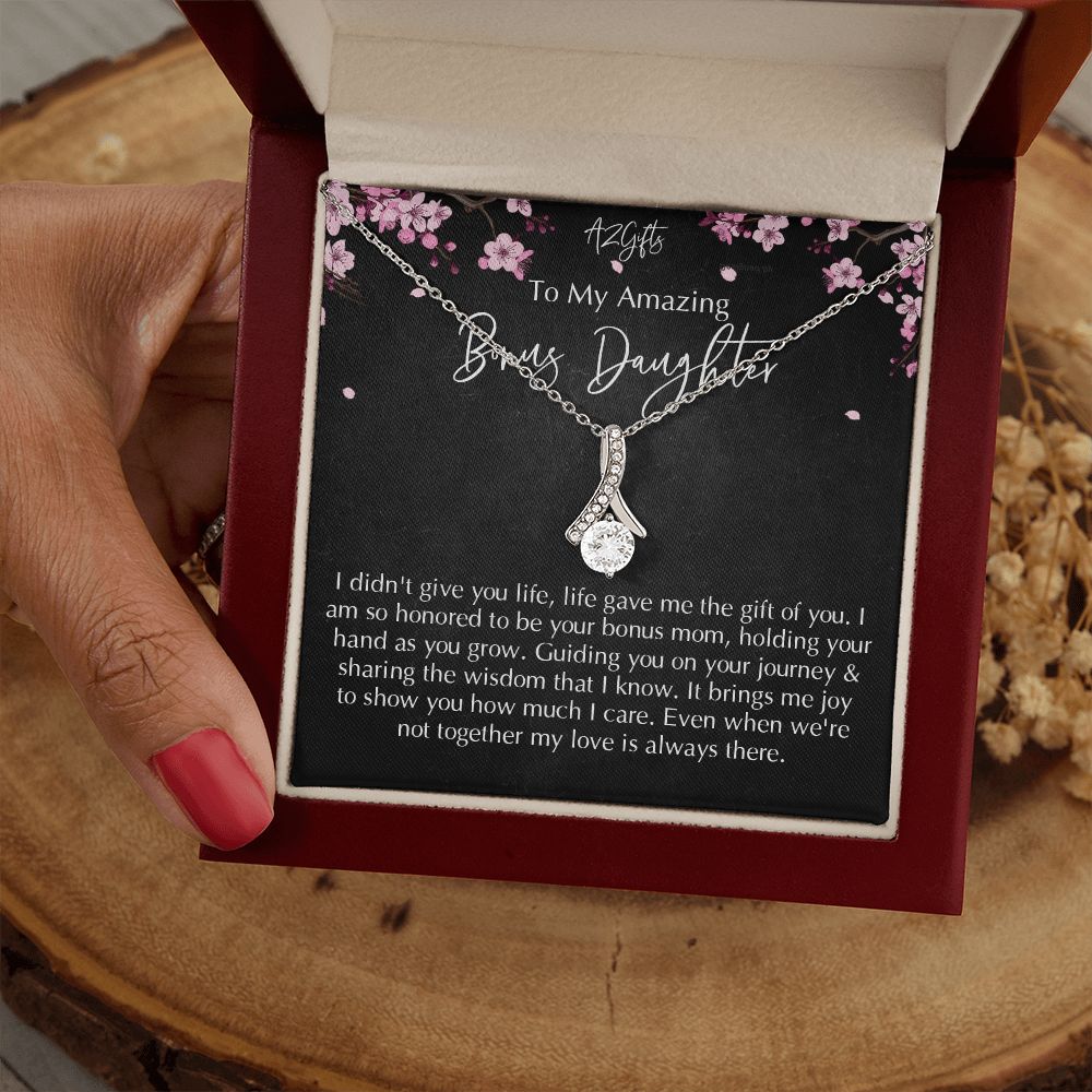 Bonus Daughter Gifts From Stepdad, Step Daughter Gifts From Stepmom, Stepdaughter Gifts From Stepdad, Father Stepdaughter Necklace, To My Bonus Daughter Necklaces, Christmas Gifts For Bonus D Alluring Beauty Necklace