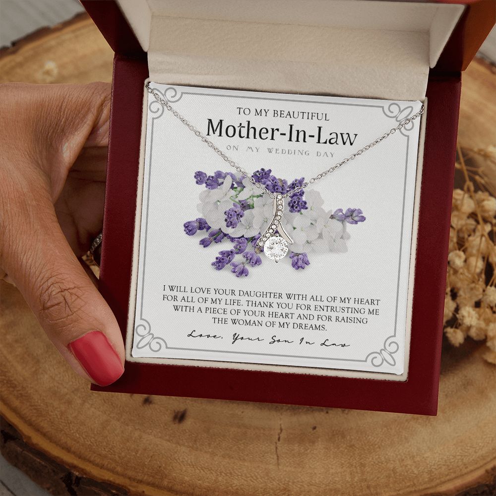 Mother in Law Necklace, Jewelry for Women, Future Mother in Law Gifts from Daughter in Law, Mother of Bride Gifts For Mother in Law, Birthday Gifts For Mother In Law From Daughter In Law9 Alluring Beauty Necklace