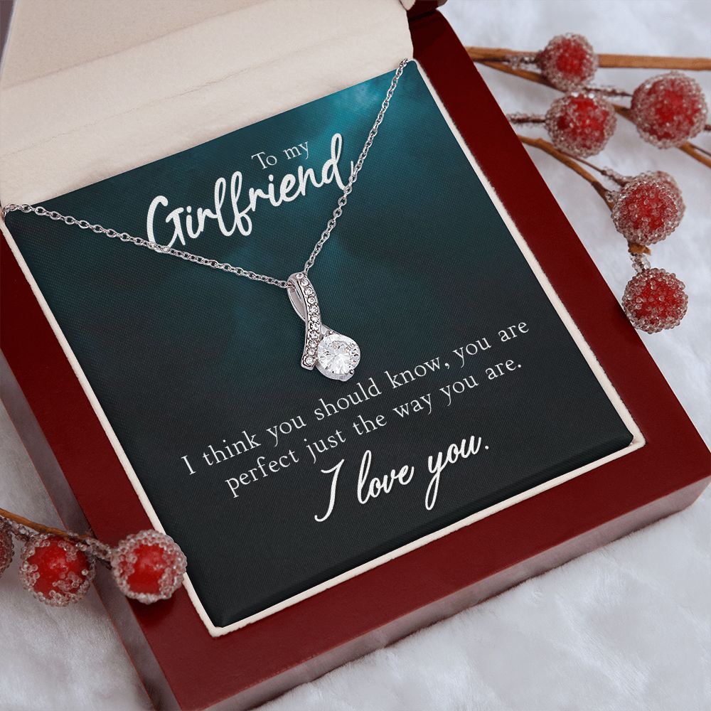 To My Girlfriend Necklace from Boyfriend To My Future Wife Necklace Jewelry For Girlfriend Gift For Girlfriend Gift for Her Romantic Birthday Valentines Day Gift For Girlfriend Gifts Necklaces 28 Alluring Beauty Necklace
