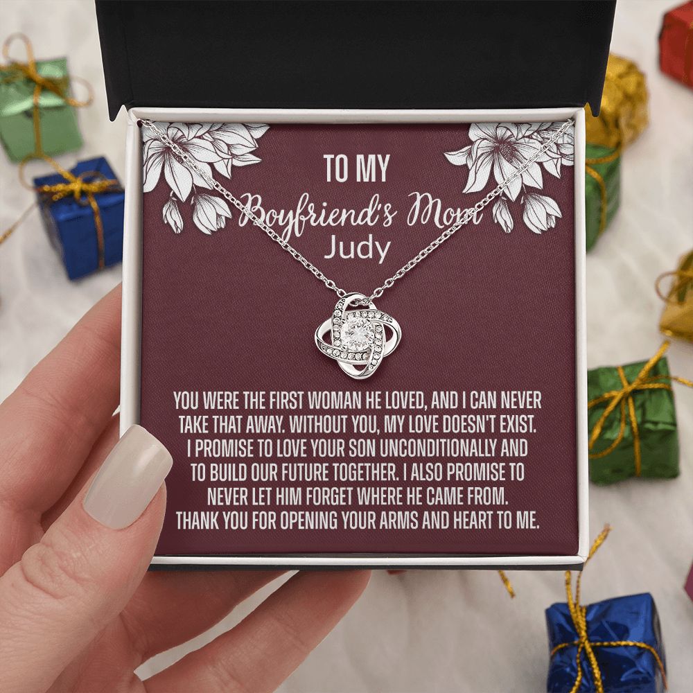 To My Boyfriend's Mom Necklace From Him, Daughter Gift For Mom, Gift Necklace for My Boyfriend's Mom Personalized Gifts Necklace Mother's Day Necklace Gift For Boyfriend's Mom Gift Necklace Pendant