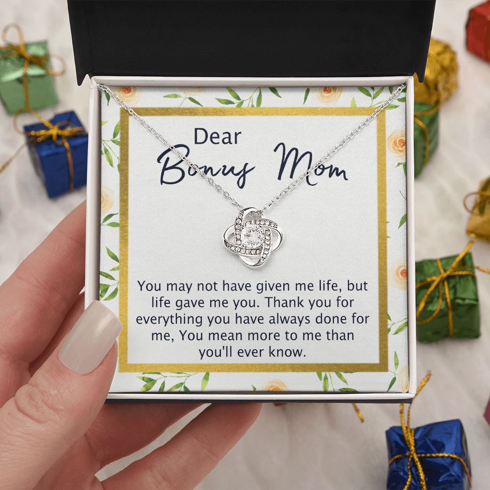 Dear Bonus Mom Necklace, To My Bonus Mom Love Knot Necklace From Daughter, Son, Bonus Mom Gift Necklace, Daughter And Mother Love Knot Pendant Gift For Mom, Bonus Mom Gift Jewelry Gift For Women Love Knot Necklace 6323