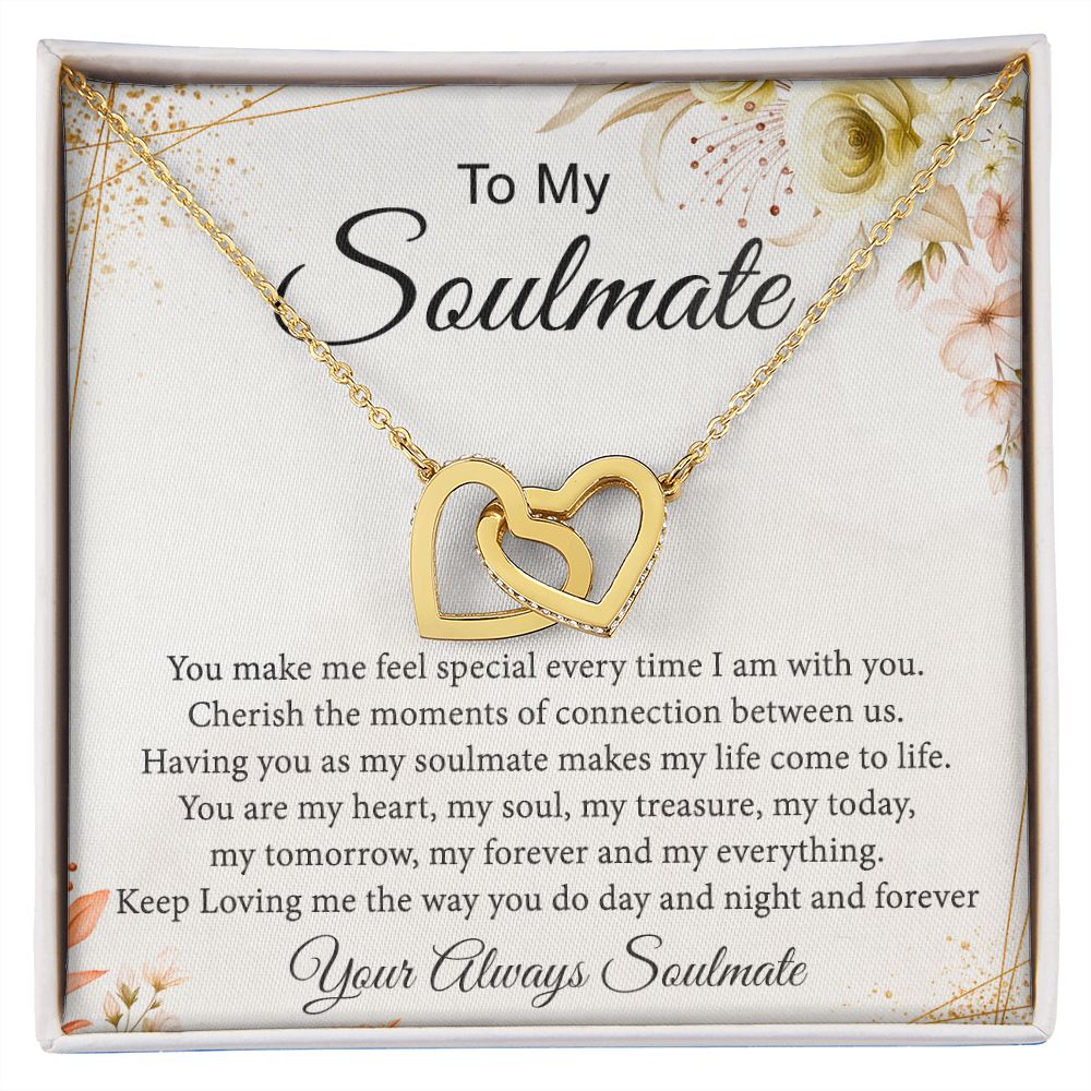 To My Soulmate Necklace for Women Birthday Christmas Jewelry Gifts For My Wife with Message Card Box Personalized Gift Present Pendant for Future Wife Soulmate Girlfriend Love 26 Interlocking Hearts Necklace