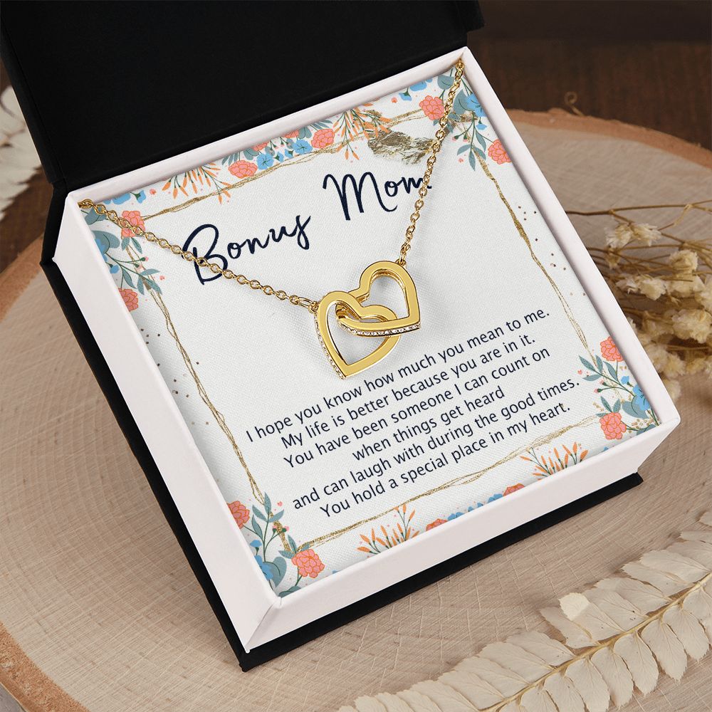 To My Bonus Mom Necklace Gift for Second Mom Boyfriend's Mom Gift Necklace for BoyFriend's Mom Gift For Boyfreinds Mom Mother In Law Mother's Day Necklace for Husband's Mother Interlocking Hearts Necklace