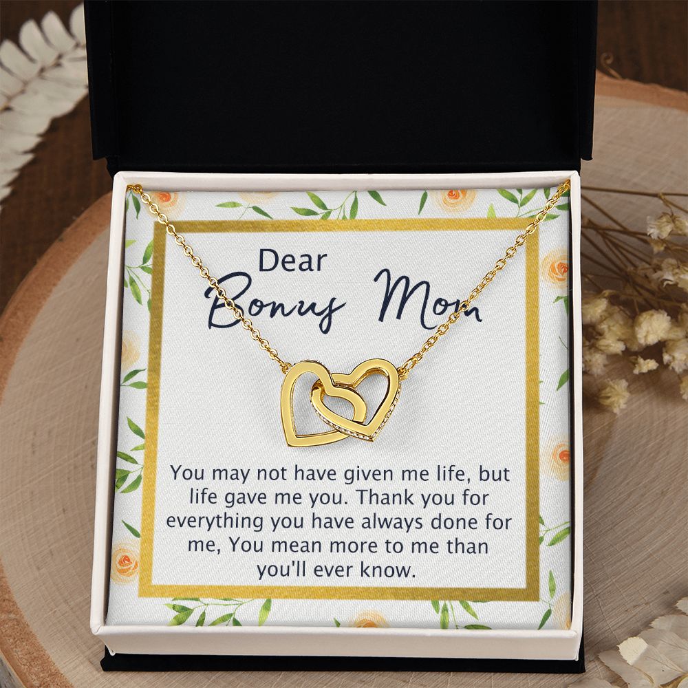 Bonus Mom Gifts, To My Bonus Mom Necklace, Bonus Mom Jewelry, Necklace for Bonus Mom, Step Daughter To Stepmother Necklace, Step Mom Necklace for Women Step Mom Mothers Day Jewelry Interlocking Hearts Necklace